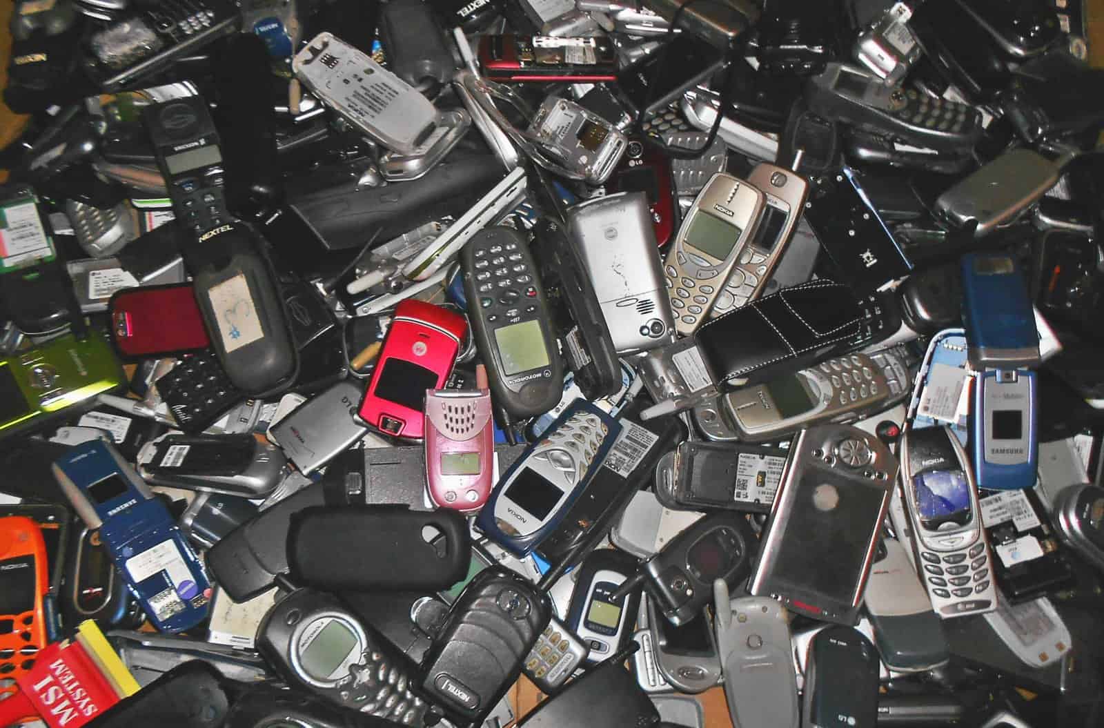 old phone recycling near me