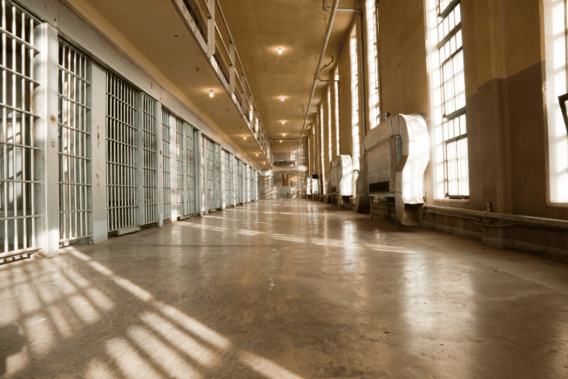 CHALLENGES FACING INCARCERATED WOMEN
