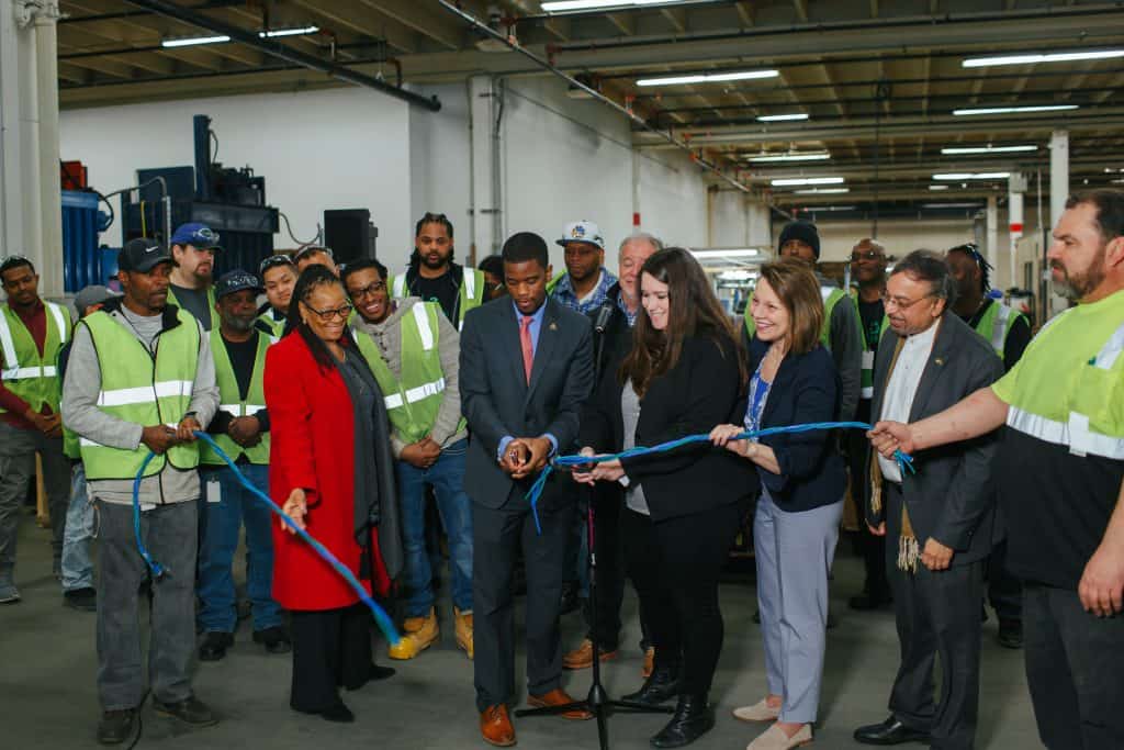Amanda Lagrange, St. Paul Mayor Melvin Carter, and others at our 2019 Wirecutting event