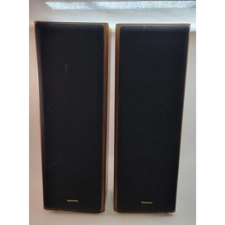 Vintage Technics SB-A34 Tower Speakers - Tested - Local Pick Up Only