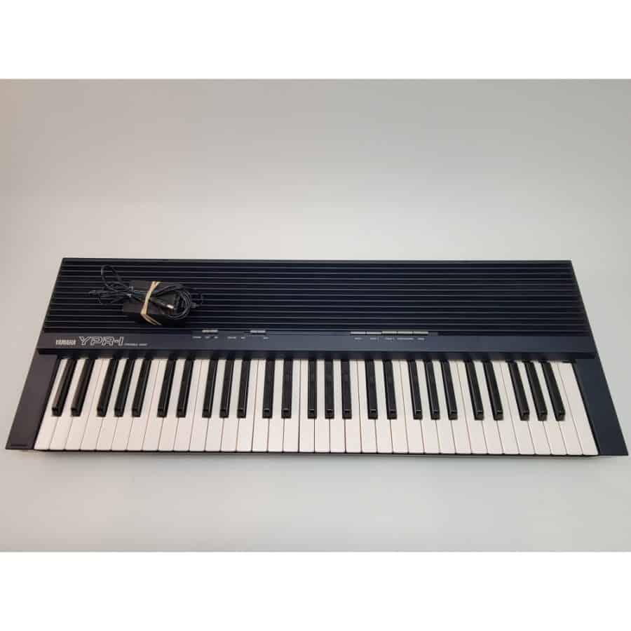 Yamaha YPR-1 Portable Electronic Keyboard 61-Keys - Black - Tested
