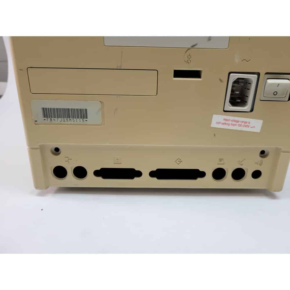 Apple Macintosh SE/30　ジャンク品 Vintage Apple Macintosh SE/30 M5011 - For Parts/Repair Only